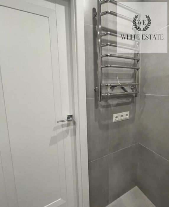 Продаж 1 кім квартири, вул. Смакули 8