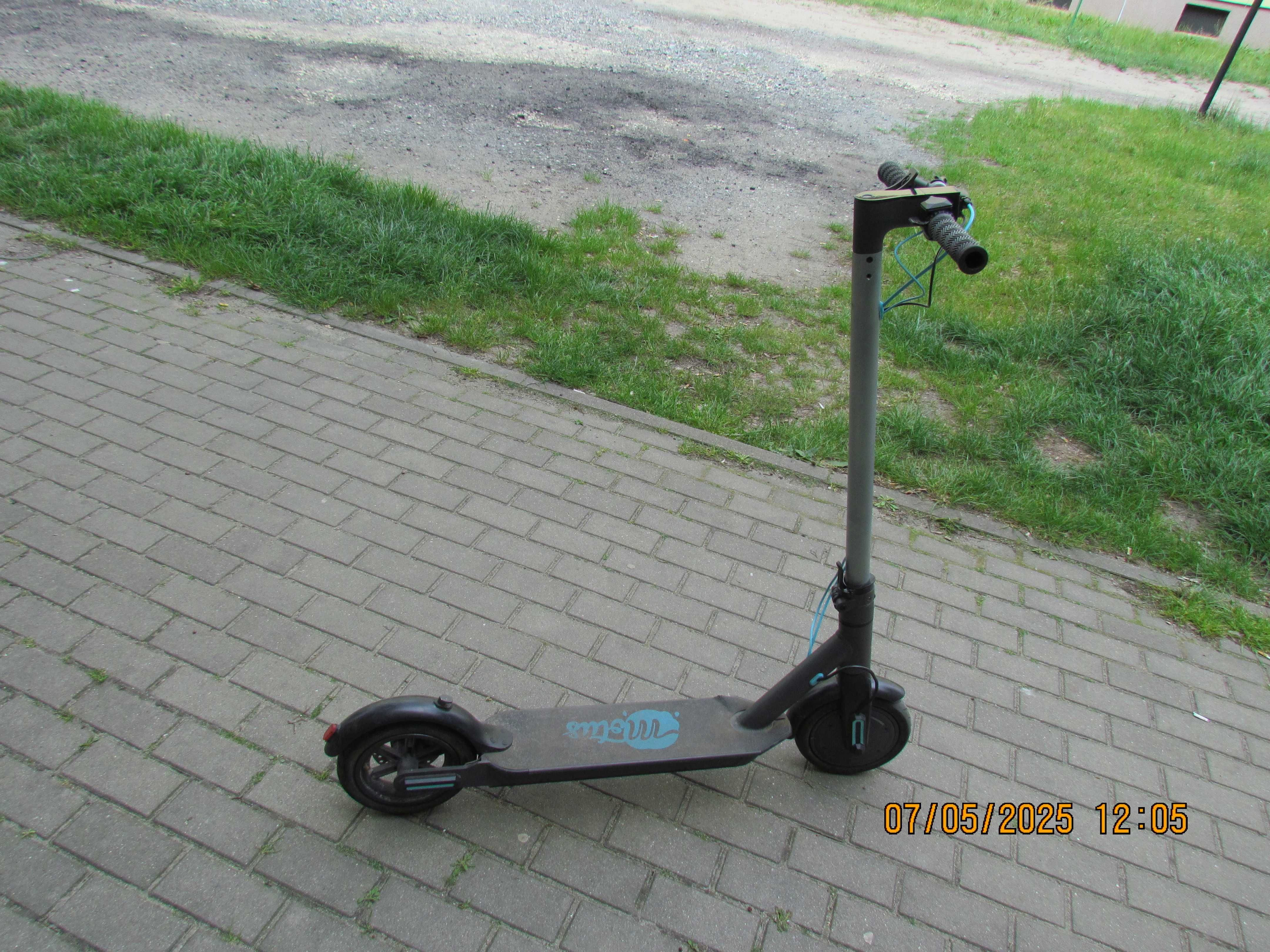 MOTUS Scooty 8.5