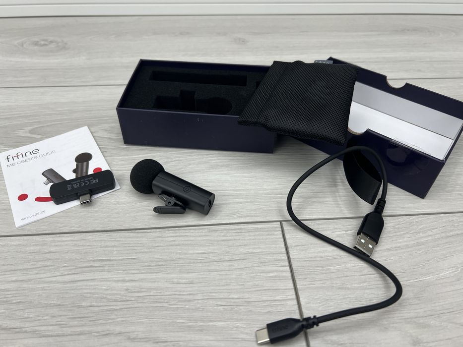 Безпроводний мікрофон Fefine M6