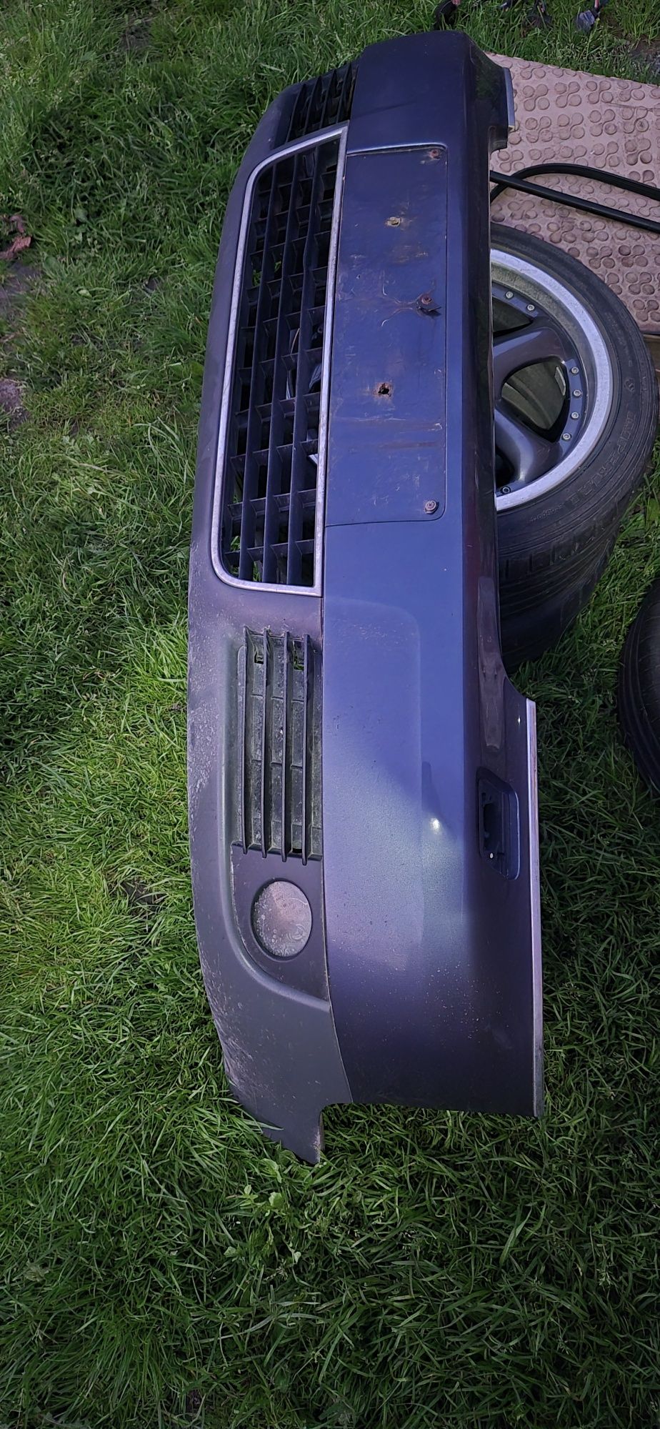 Zderzak przód a6 c5 xenon