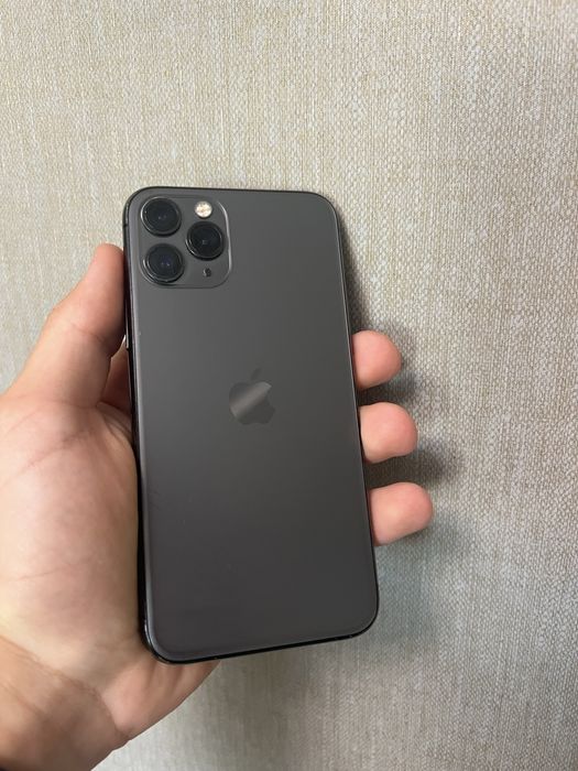 Айфон 11 pro на 64 ГБ