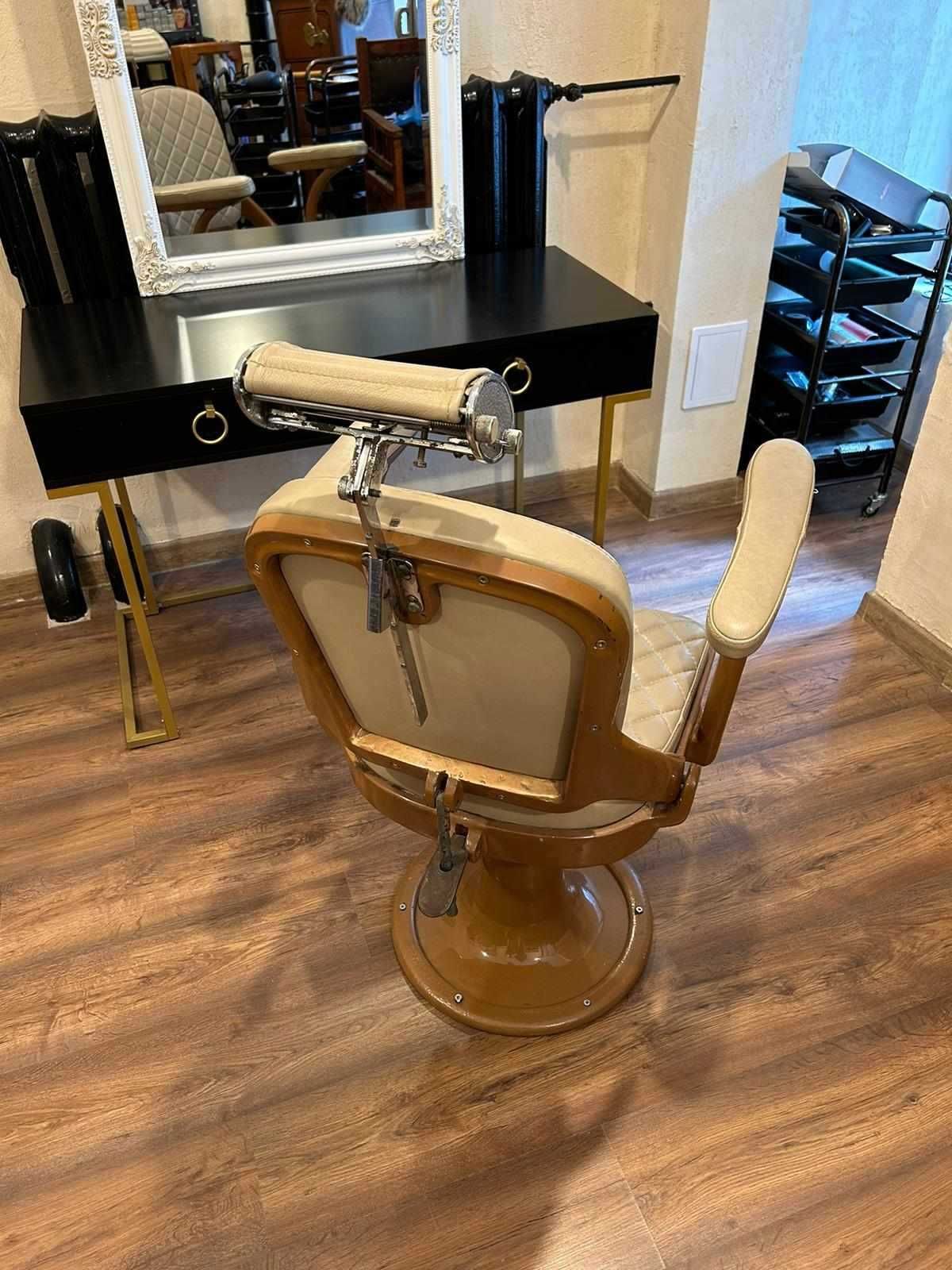 Oryginalne fotele barberskie z lat 70-tych
