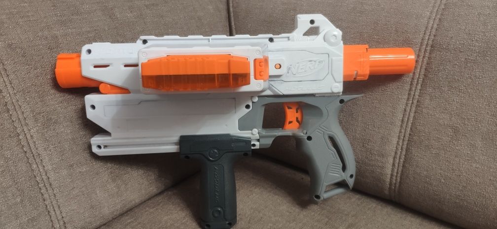 Wyrzutnia Nerf MODULUS Mediator e0016