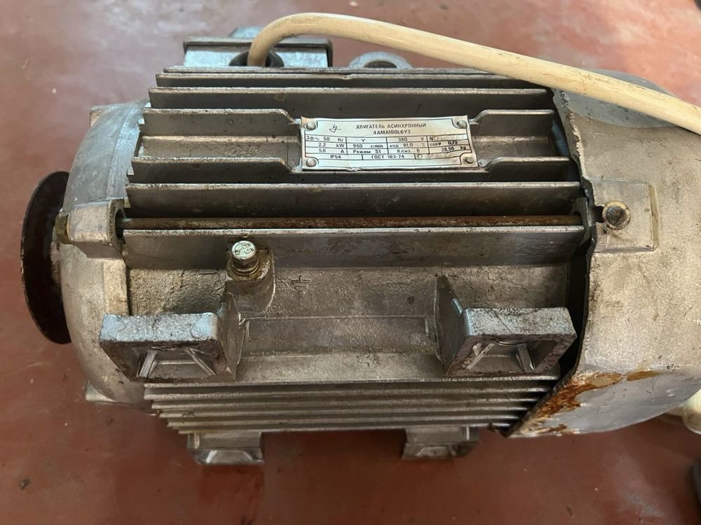 Двигун 4АМА100L6Y33 мотор