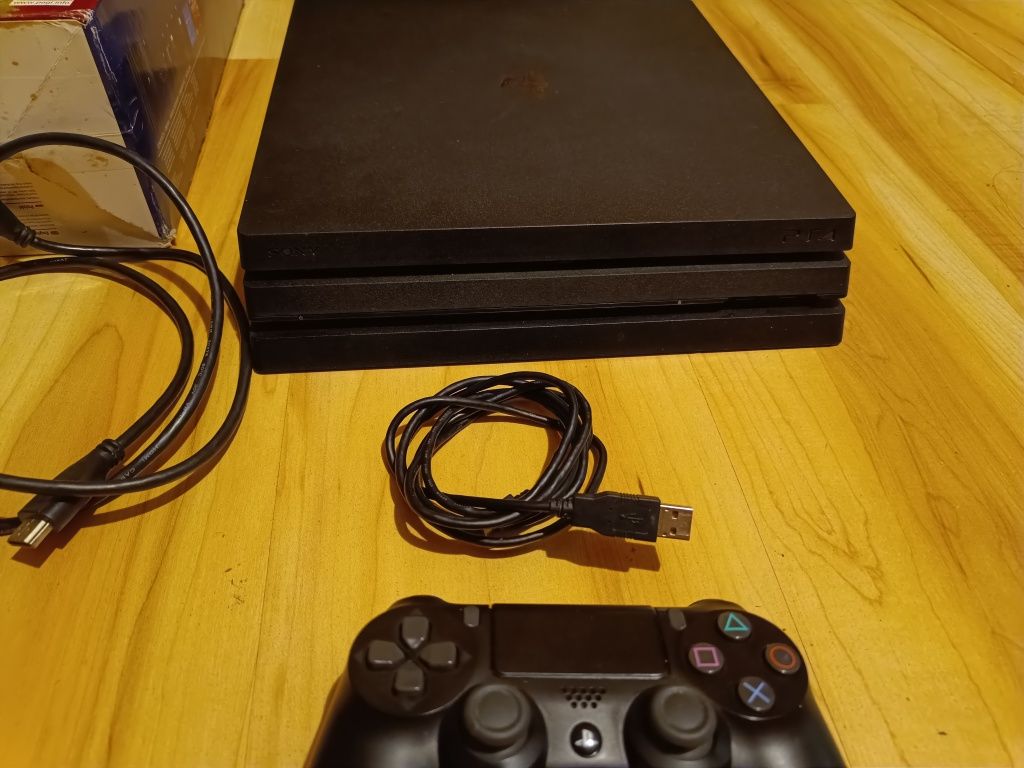 PlayStation 4 Pro 1 TB