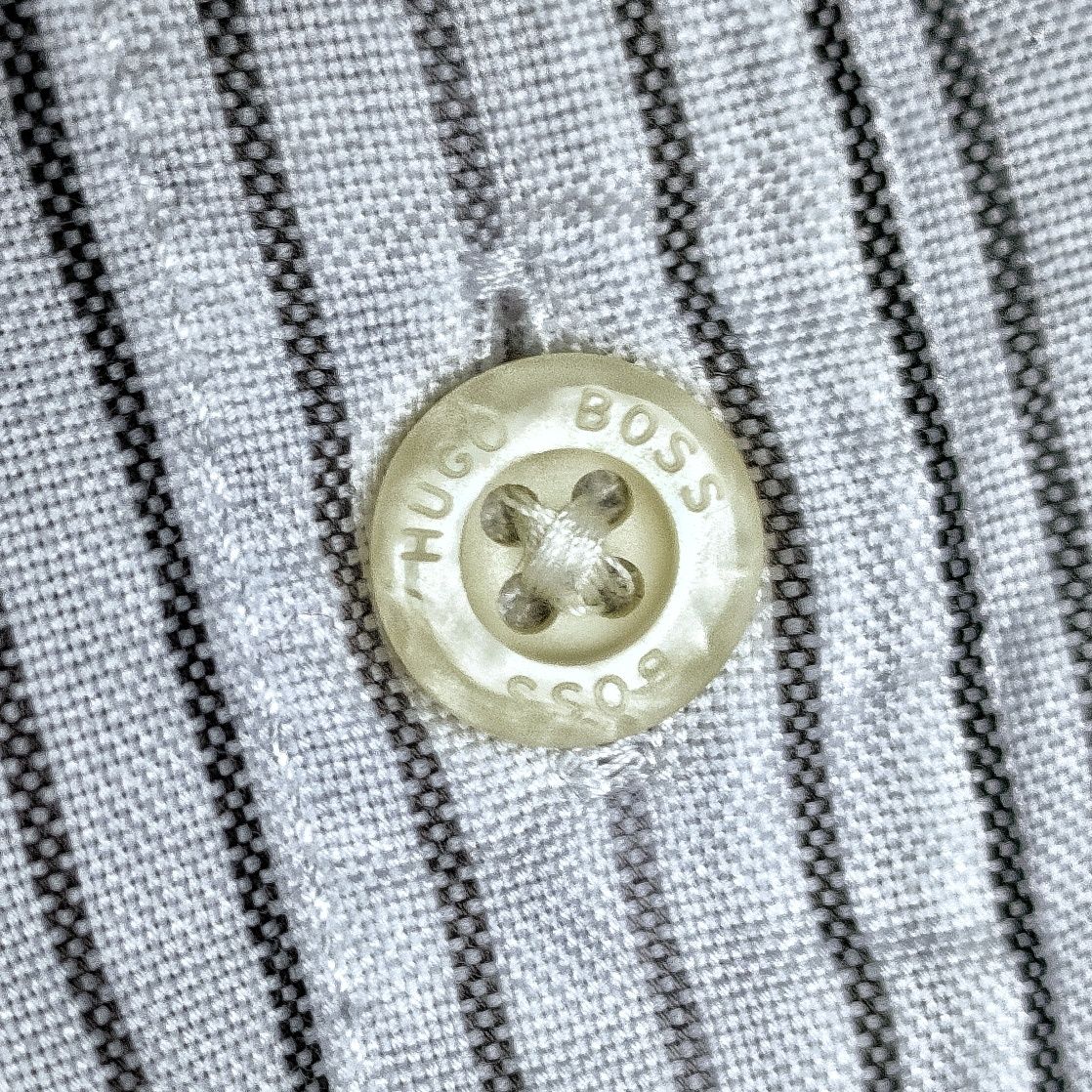Hugo Boss  koszula do recyklingu uszkodzona oryginalna koszula