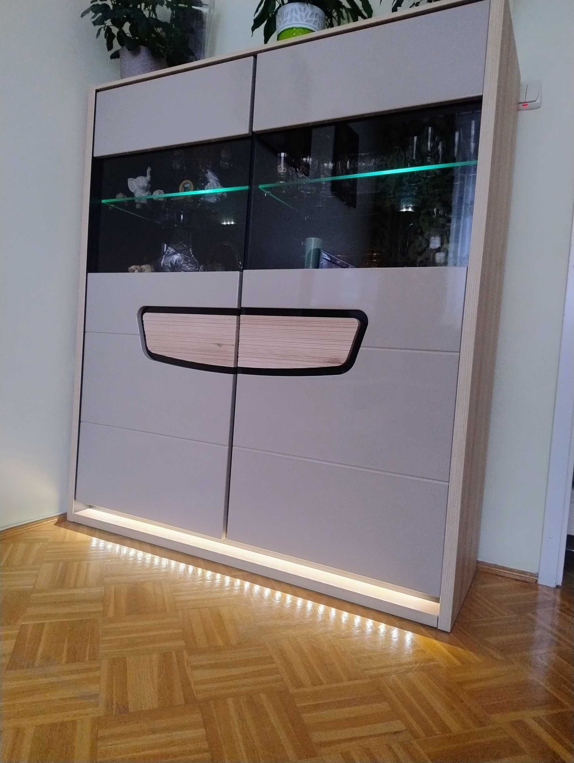 witryna i szafka pod RTV