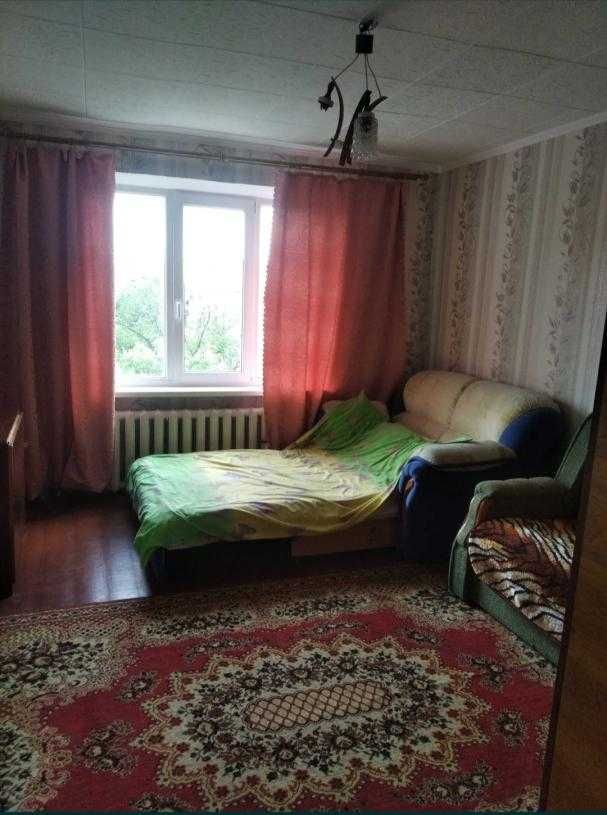 Продается 2-х комнатная квартира улучшенной планировки