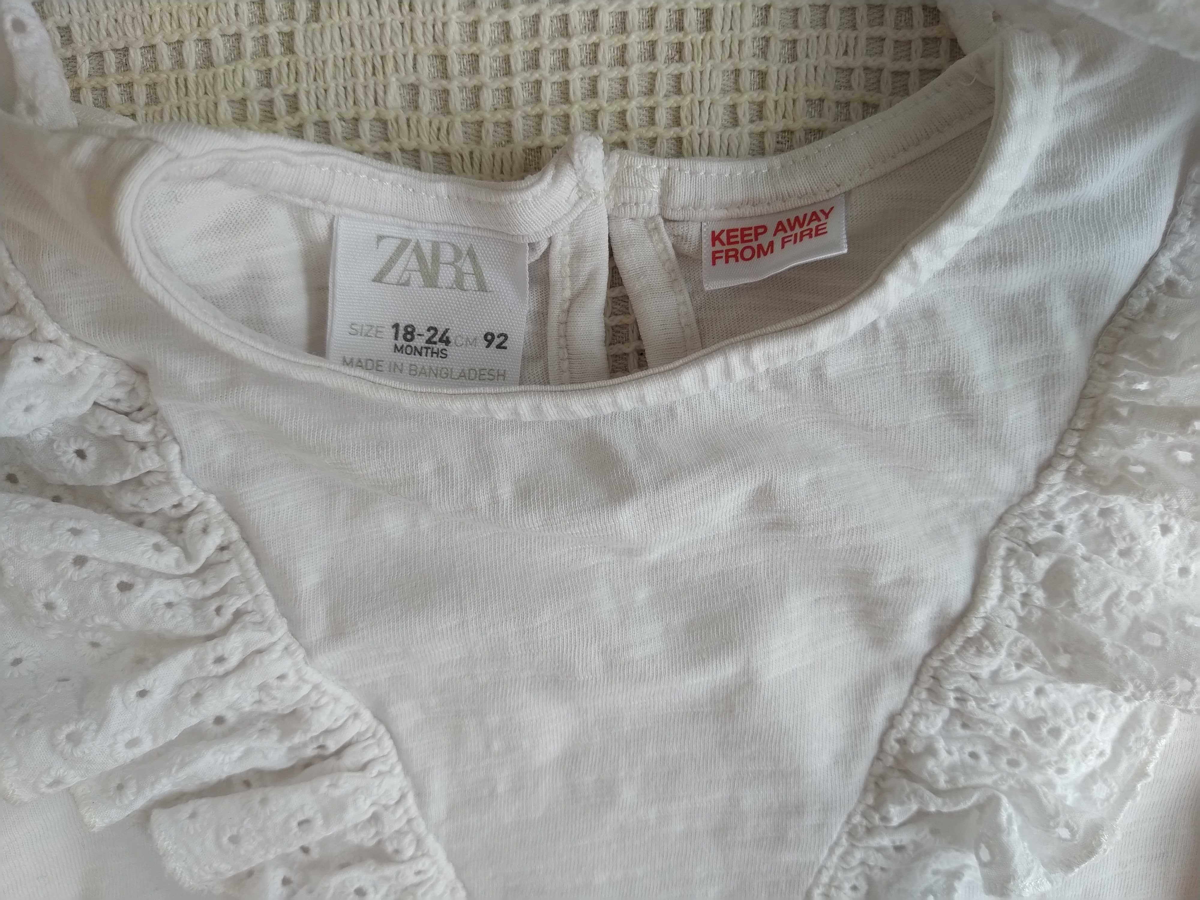 Blusa branca com folhos - Zara - 18 - 24 meses - 92 cm