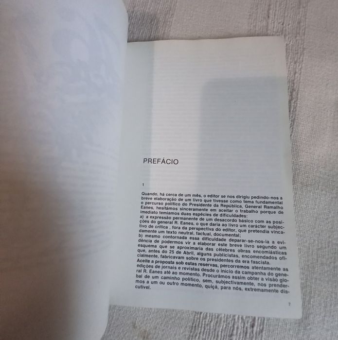 Raro livro sobre Ramalho Eanes enquanto Presidente