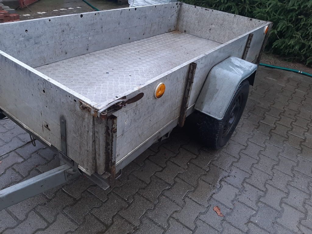 Przyczepka możliwy transport