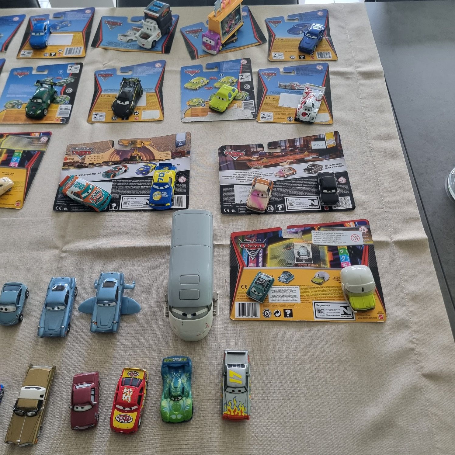 Modele aut Cars 1 i 2 Pixar - zestaw