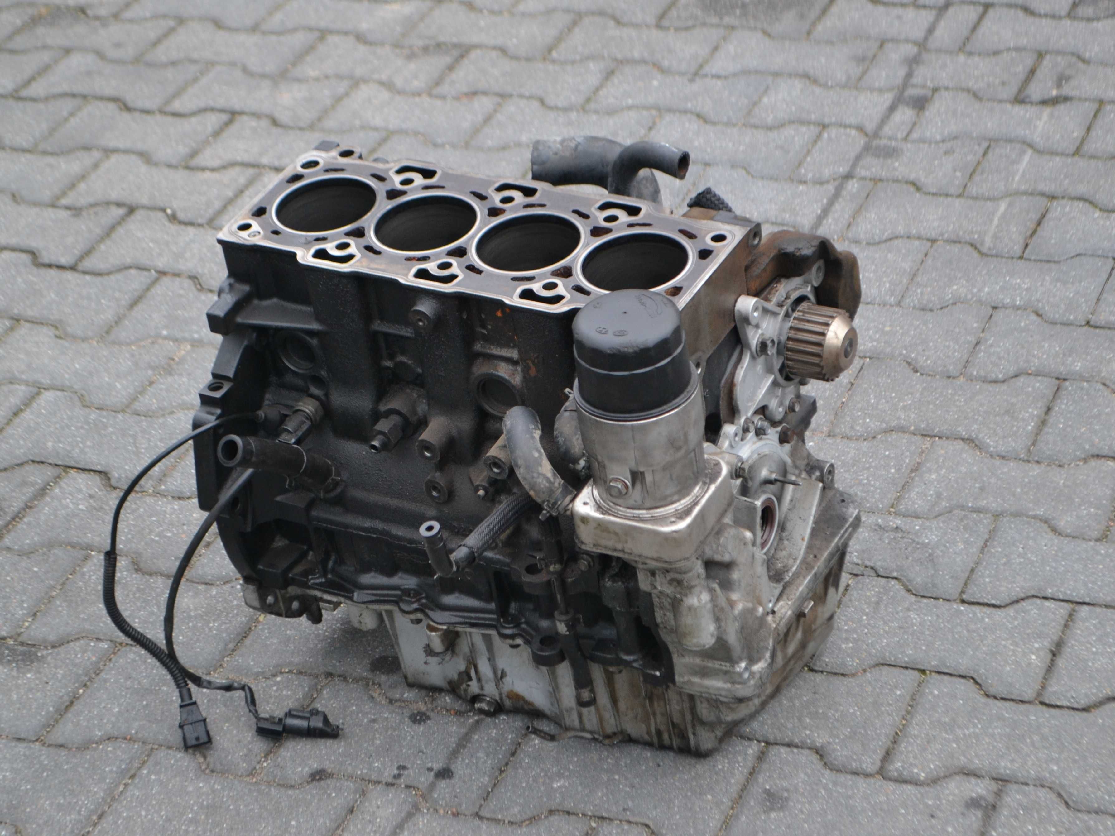 Blok Silnika, Tłoki, Korbowody Hyundai Tucson 2.0 CRDI 140KM   D4EA