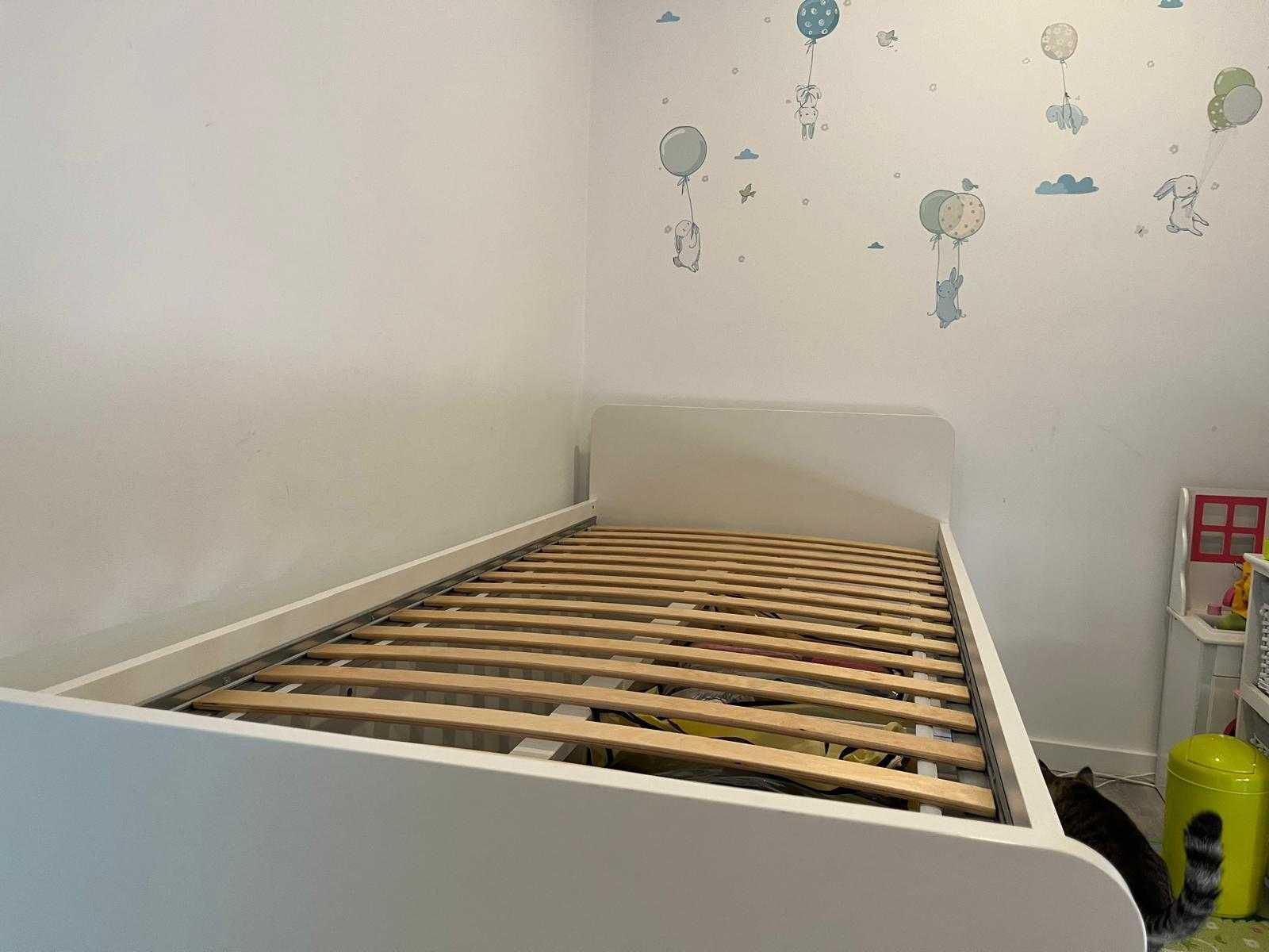 Cama IKEA SLAKT com gavetas de arrumação