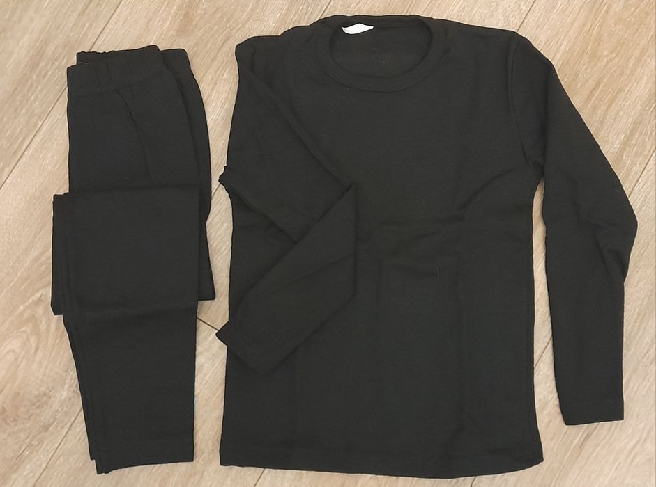 Продам дитячу термобілизну фліс на 6-10 років