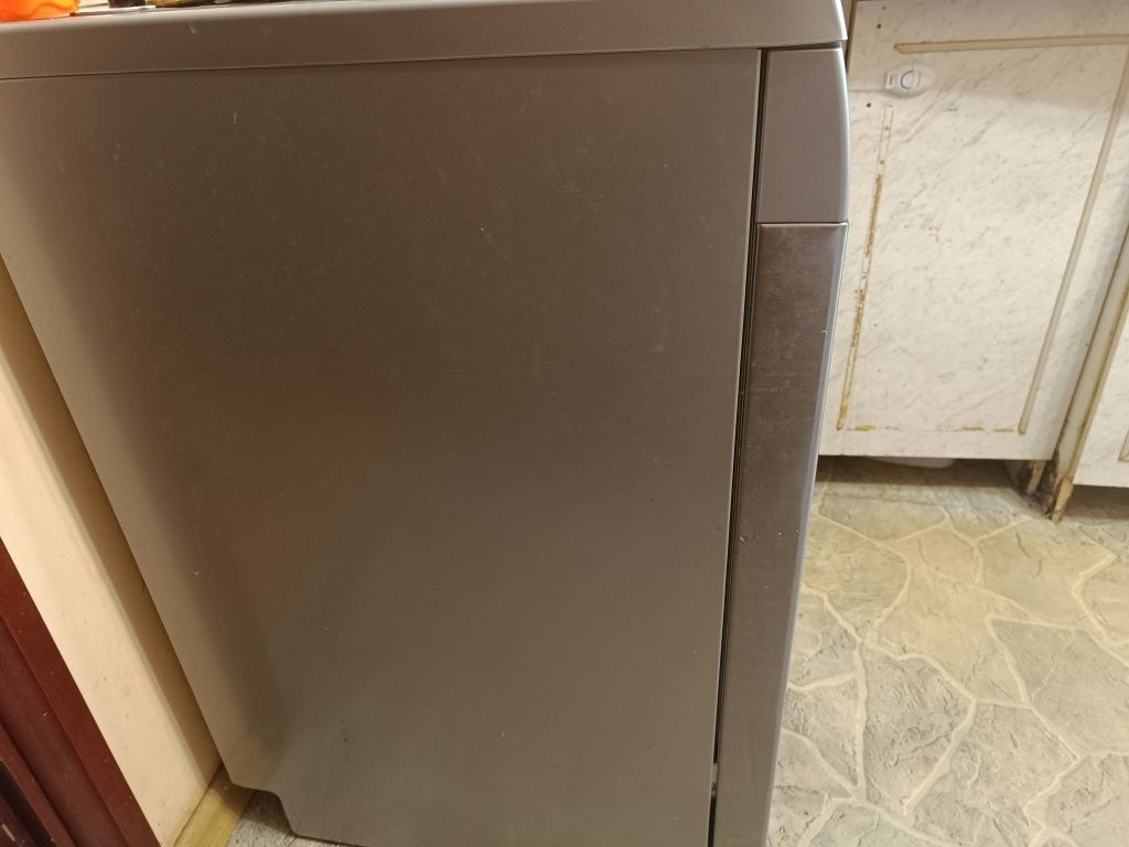 Посудомийна машина Bosch SMS4HTI45E
