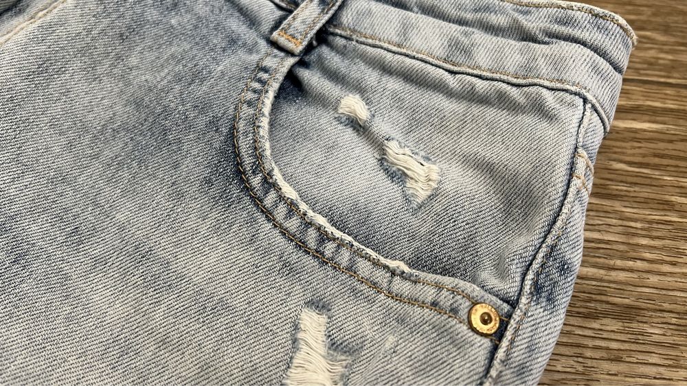 Zara джинсы женские рваные 34 24 штаны майка шорты zara зара блейзер