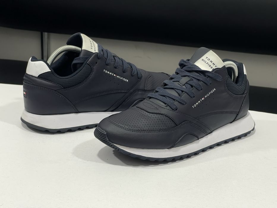 TOMMY HILFIGER 43 27.5см.  Кросівки