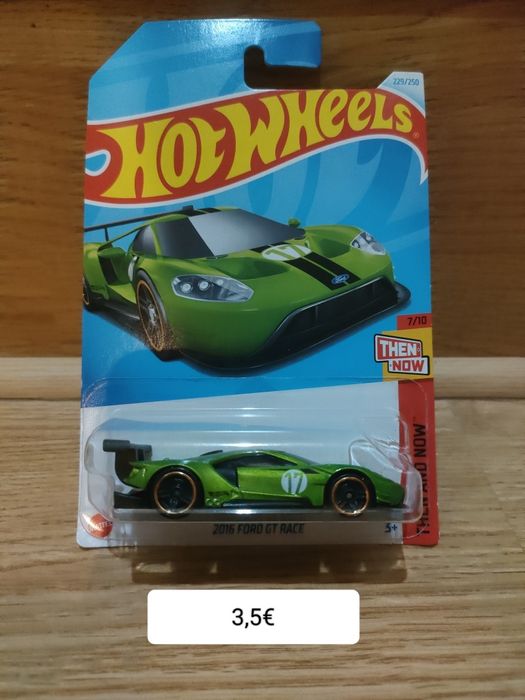 Hot Wheels vários