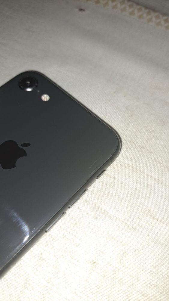 Vendo iPhone 8 preto