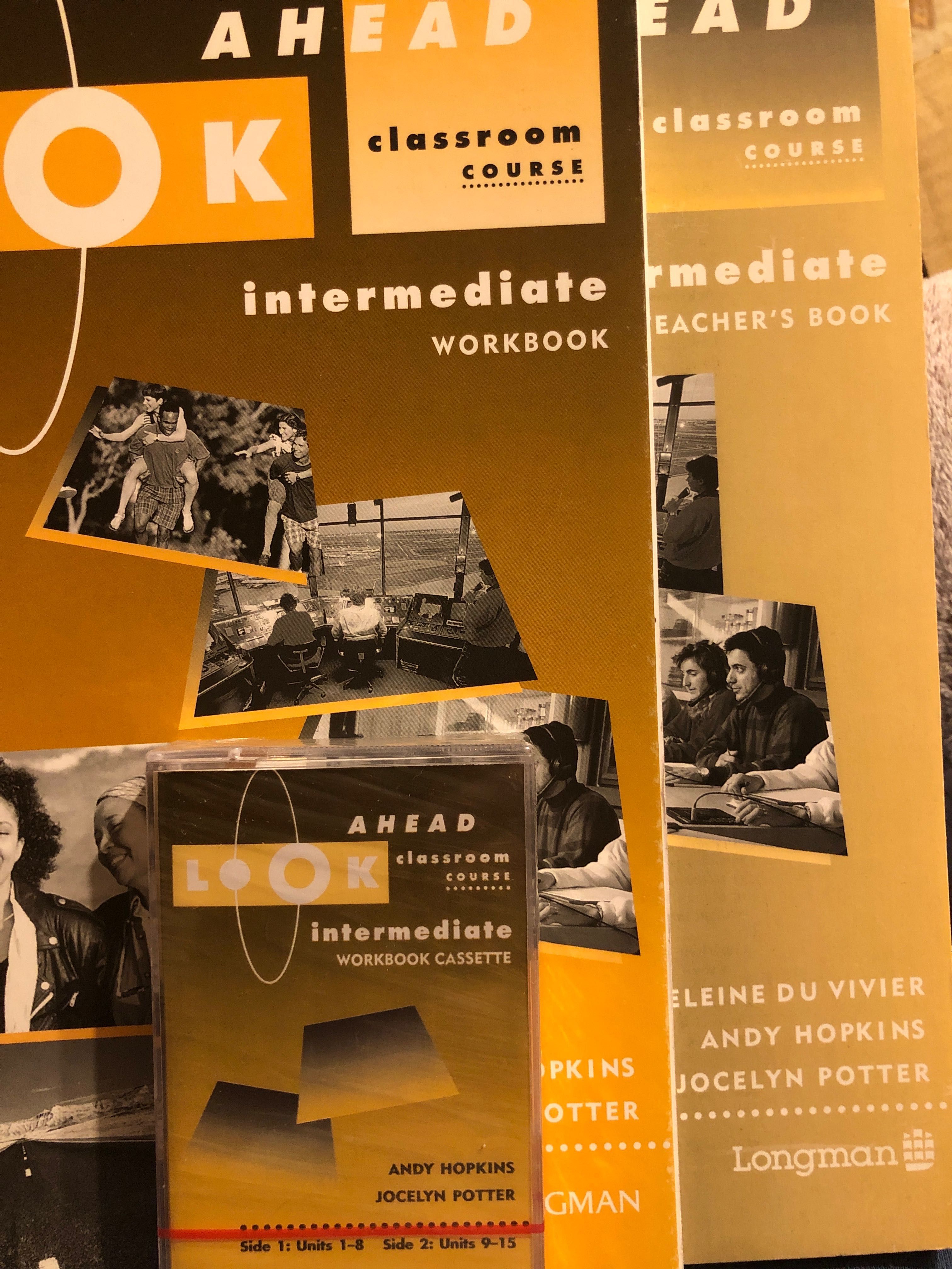 Look Ahead intermediate Teacher’s Book + Workbook+ kaseta do WB