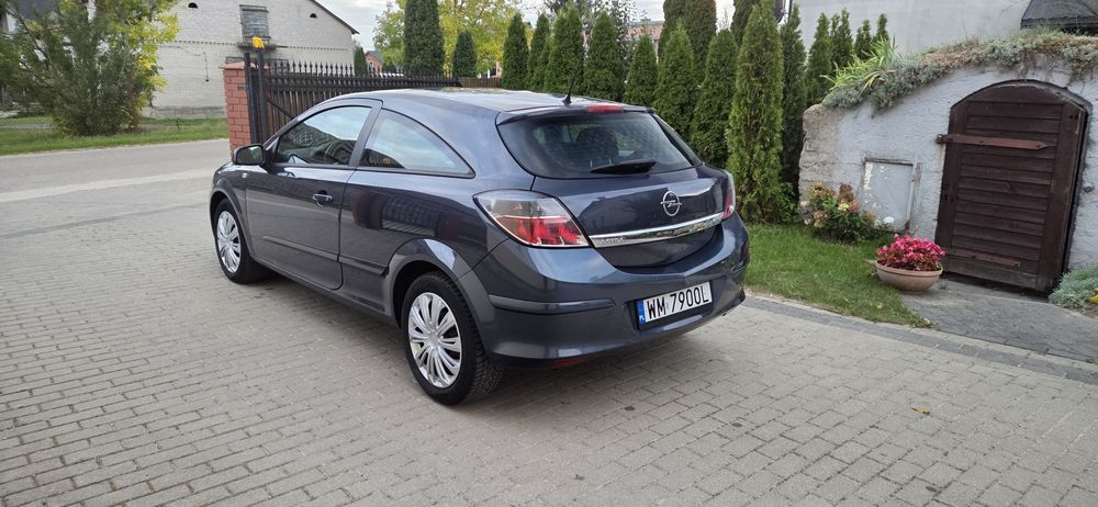 Opel Astra H GTC 2009 rok !!
