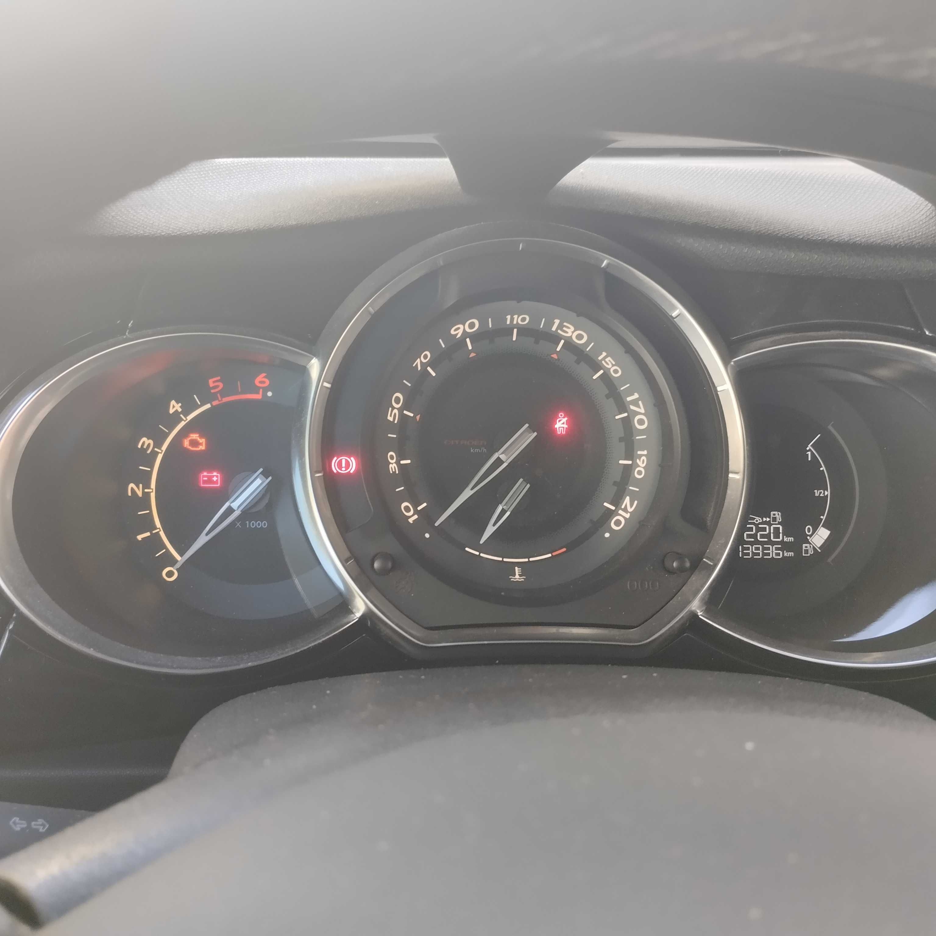 Carro DS3 CHIC - 2015 1.6D