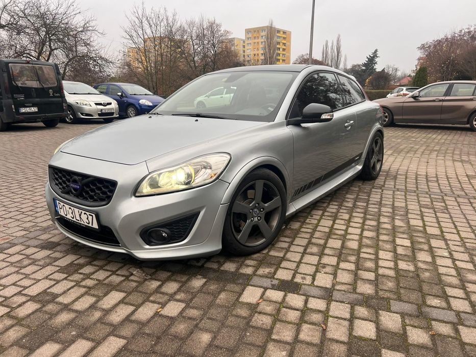 VOLVO C30 D4 2L-177km R-DESIGN