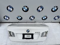 Bmw f10 кришка багажника біла а300 бмв ф10 кришка багажника