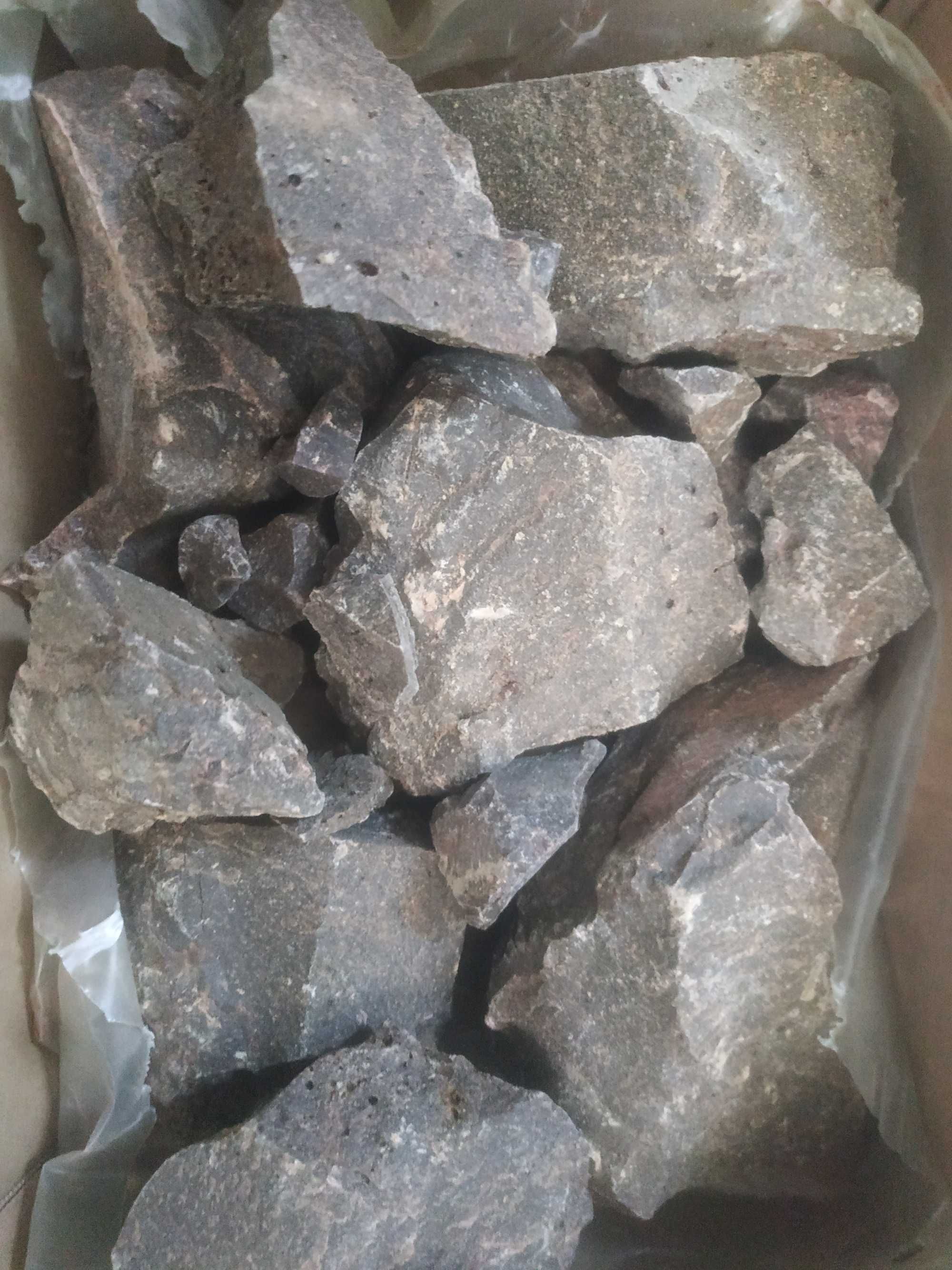 Сургуч кусковой , развесной. Почтовый.  СССР