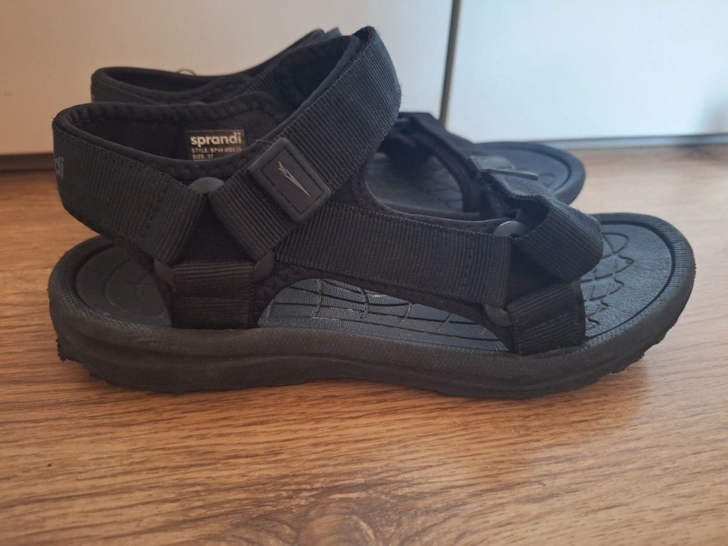 Sandalki chlopiece