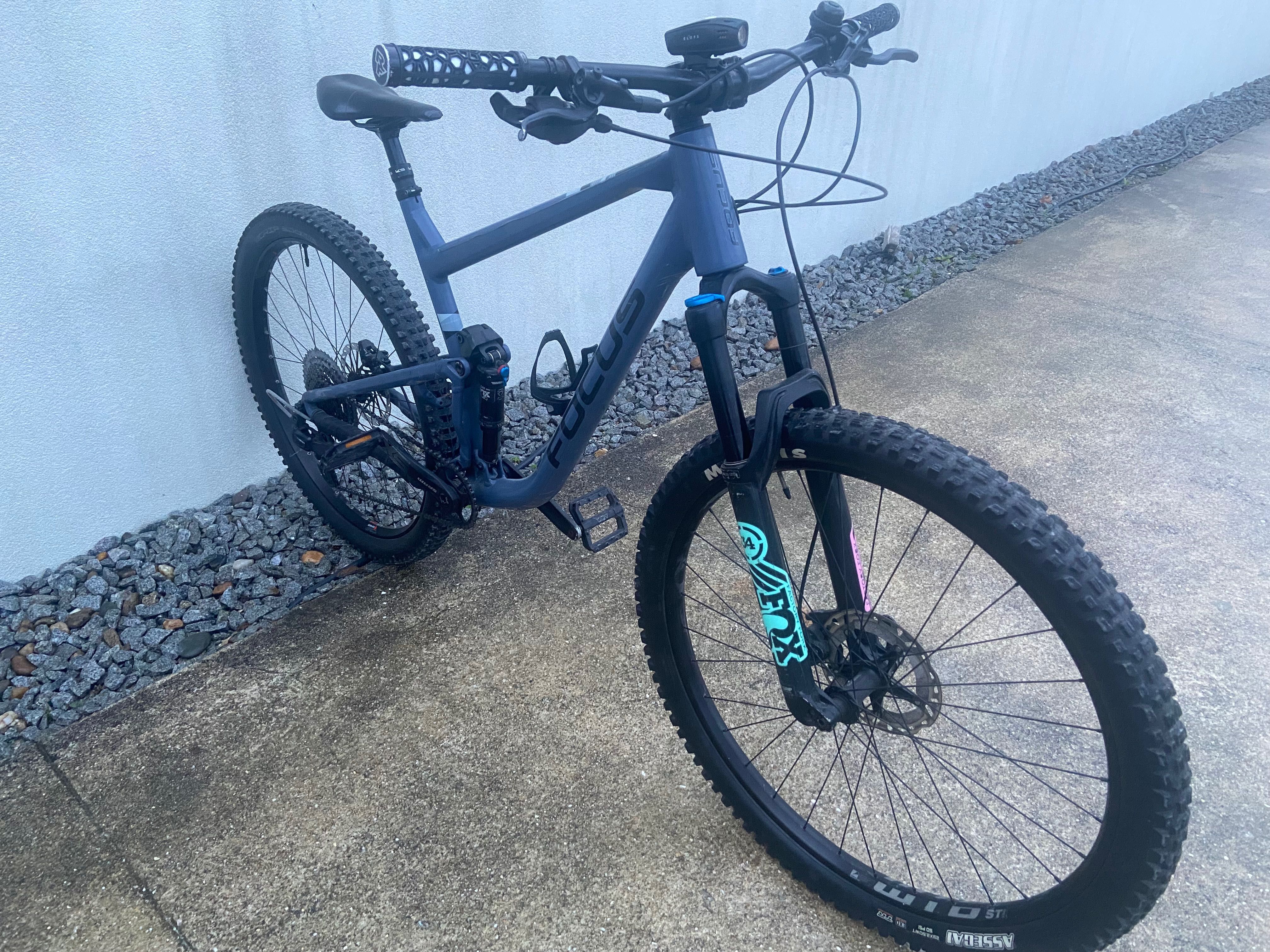 Bicicleta enduro