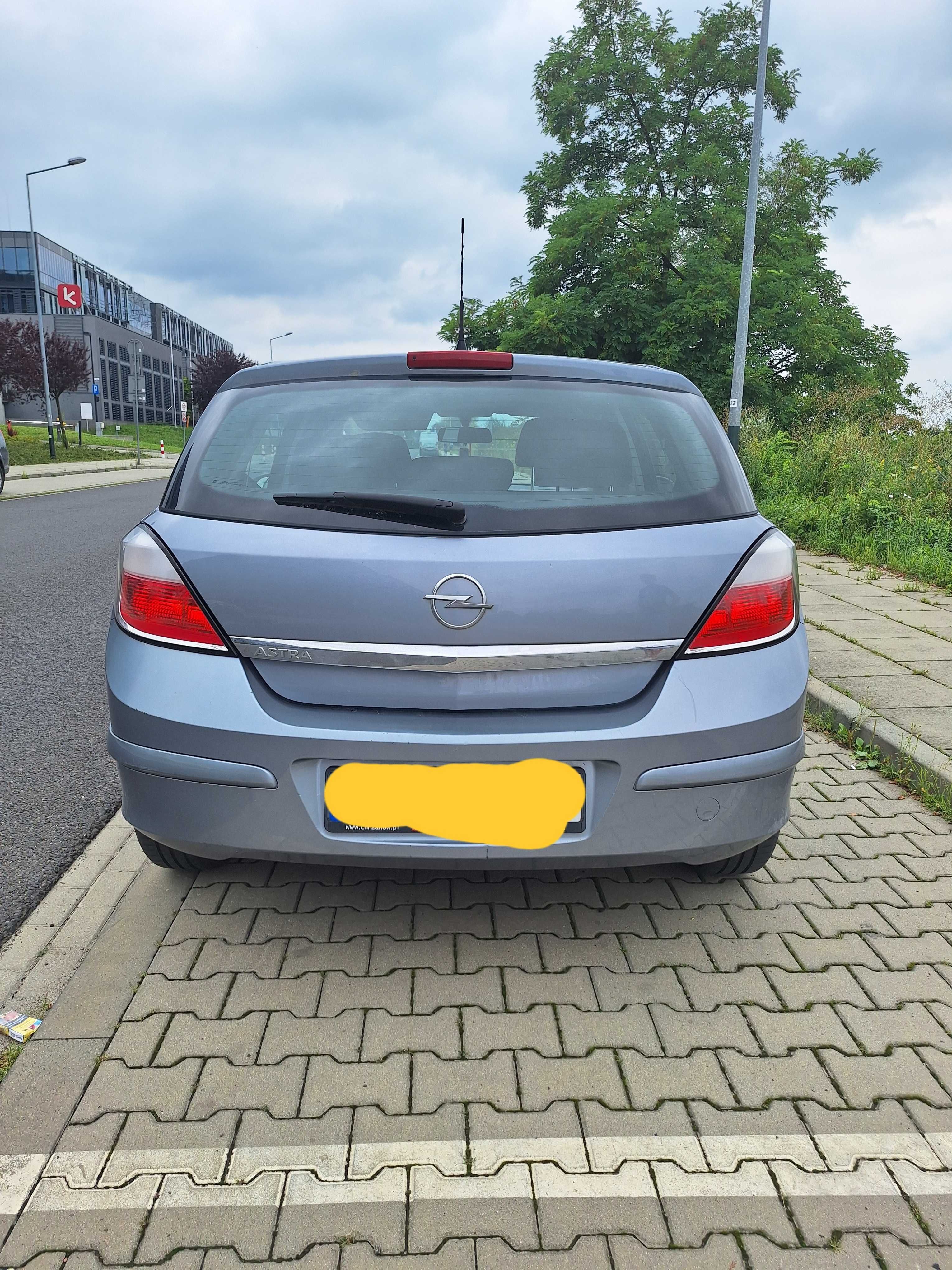 Opel Astra h 1.4 benzyna
