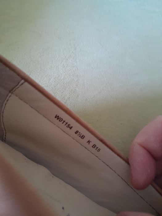 Шкіряні мокасини бренда COLE HAAN