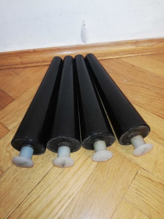 Stare nogi stożkowe od komody z epoki PRL