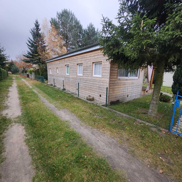 Działka + domek Lipnica jezioro Powidzkie