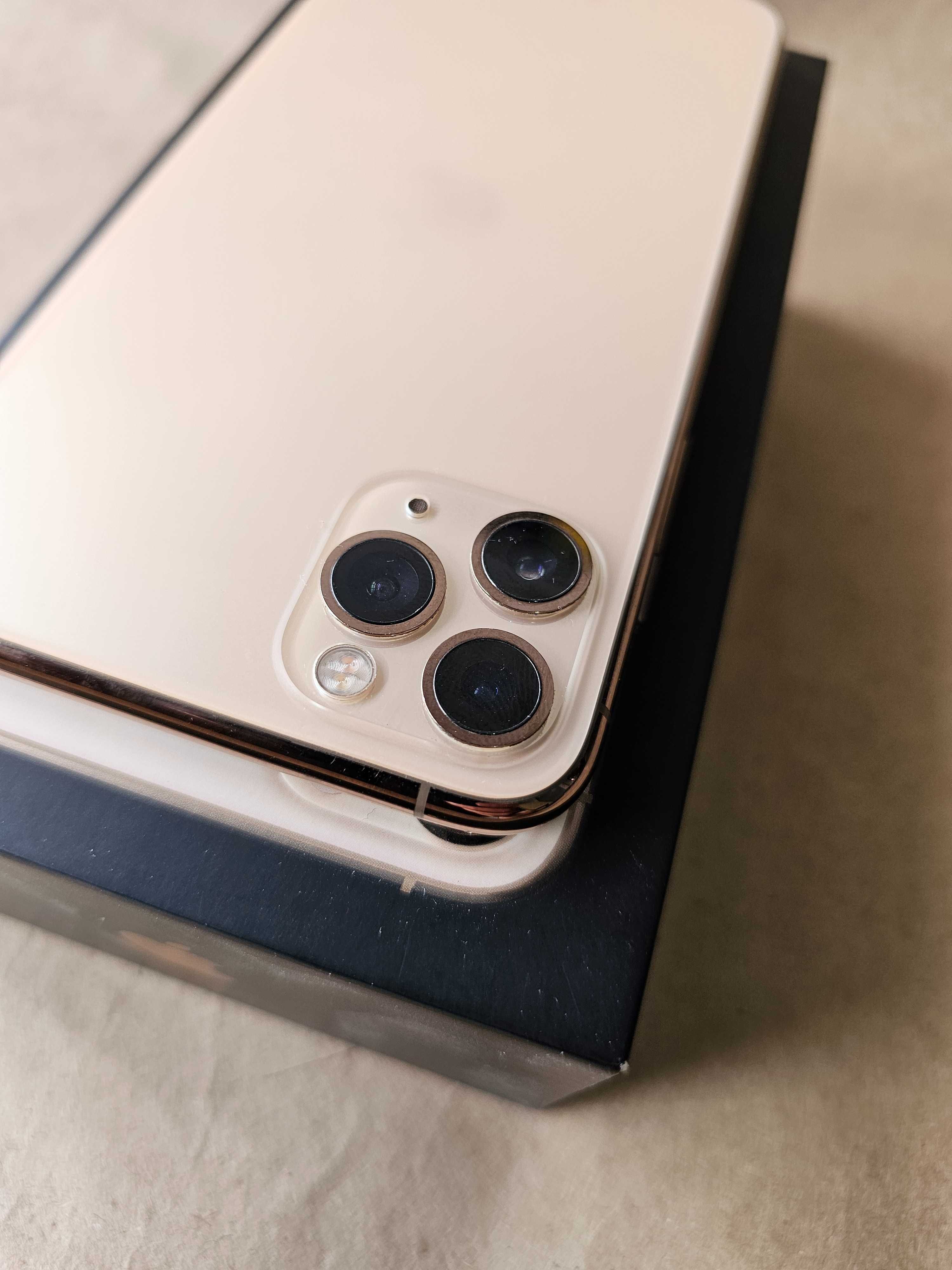 Iphone 11Pro Max 256gb. Ótimo estado. Bateria 76%.