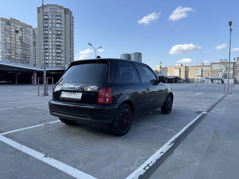 Nissan Micra K11 2001
