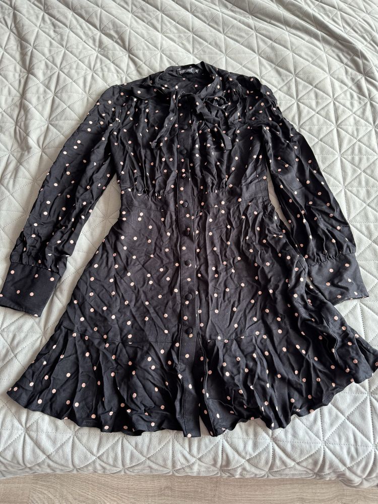 Сукня Must have чорна в бежевий горох 36р