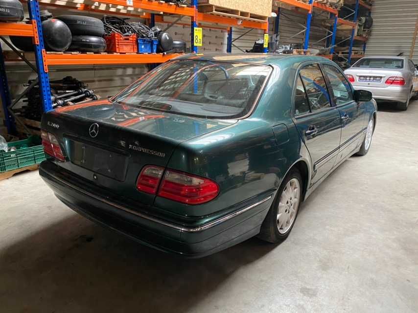 Бампер+капот+фара+туманка комплект Mercedes w211 210 202 208