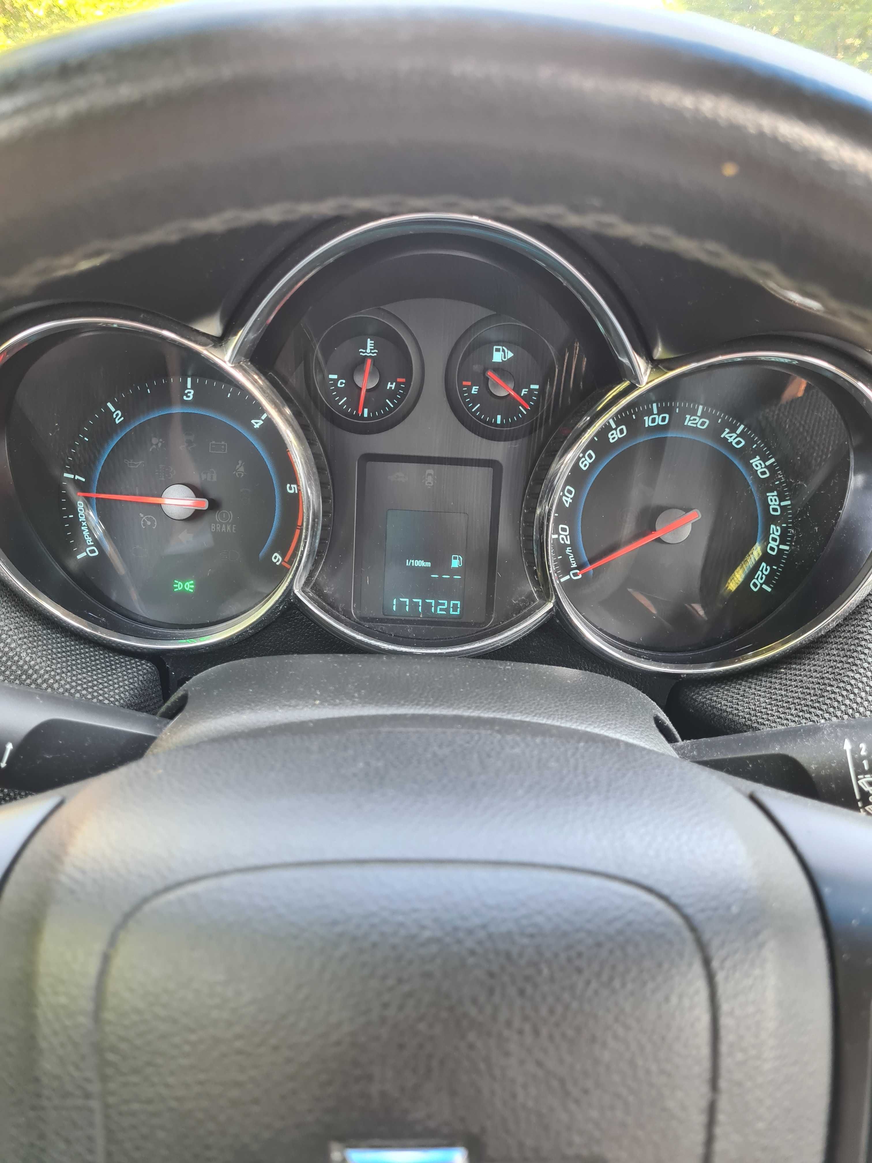 Chevrolet Cruze LT 2012 HB Diesel