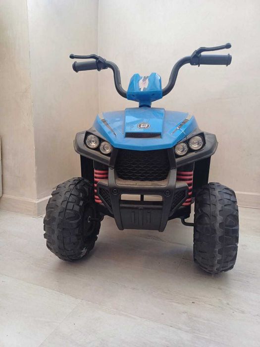 Продам електричний квадроцикл і мотоцикл