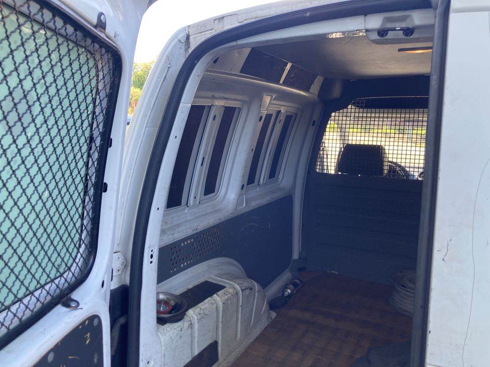 Vw caddy 1.9 TDi  Faktura vat 23%