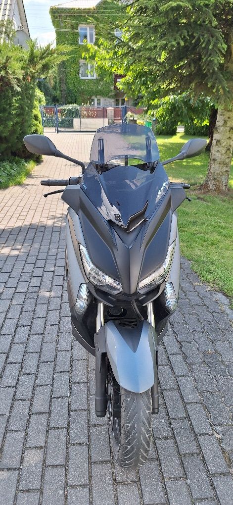 Skuter Yamaha Xmax 400