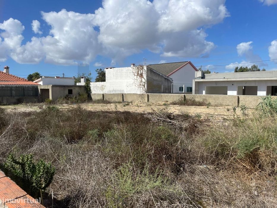 Terreno com 549 m2 para moradia em Brejos Azeitão