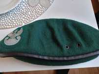 Beret zielony  rozmiar 58.