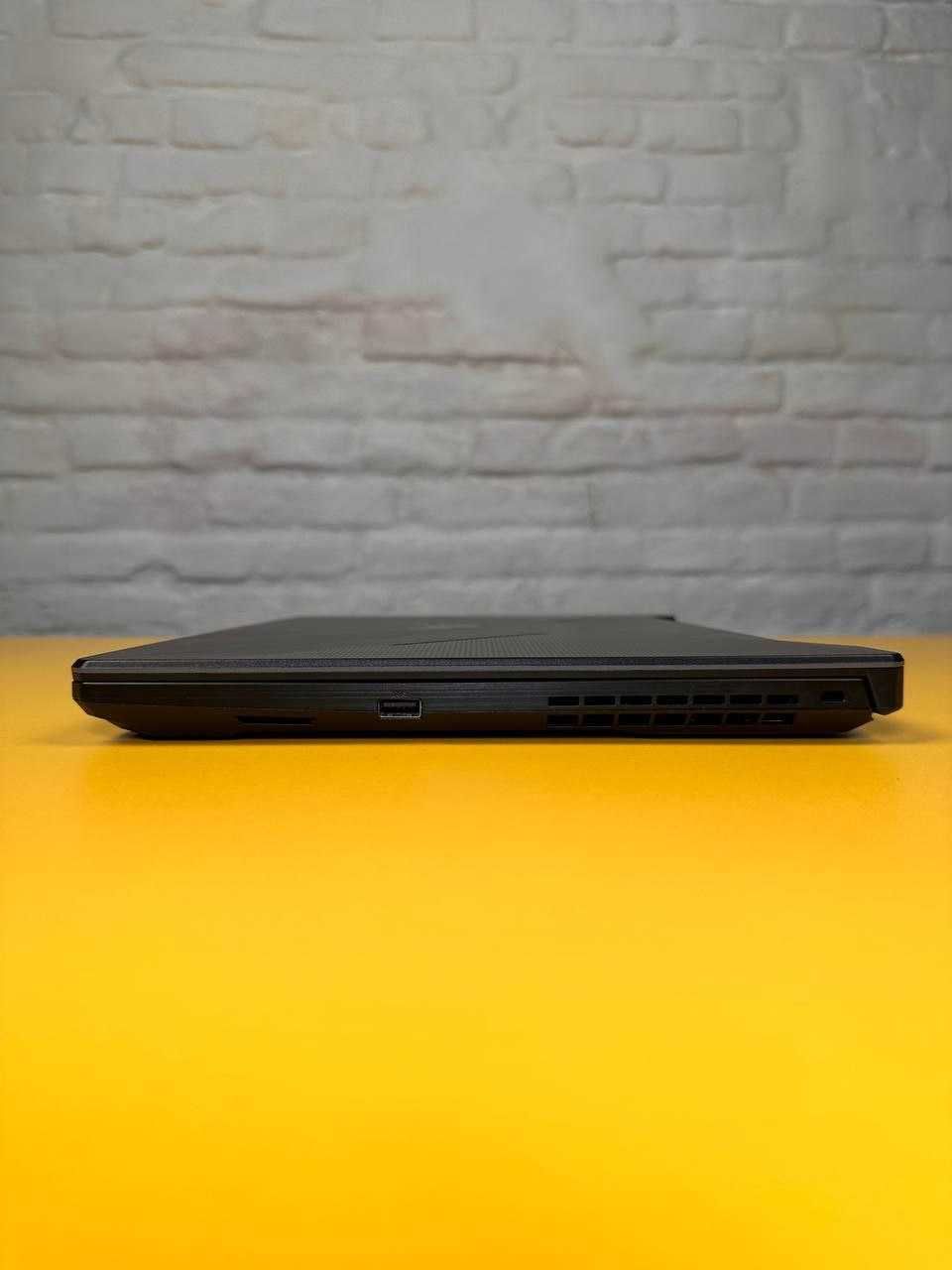 Ігровий ноутбук Asus Tuf F15/15,6/i5-11400H/16GB/SSD 512GB/RTX 3050