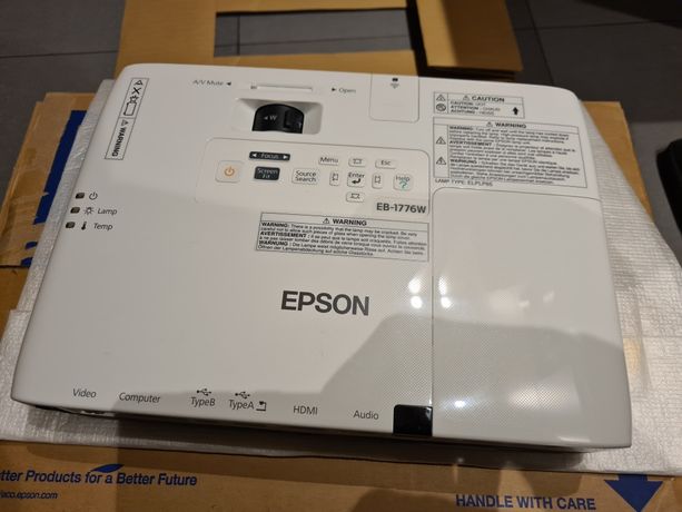 Nowy projektor Epson EB-1776W + torba