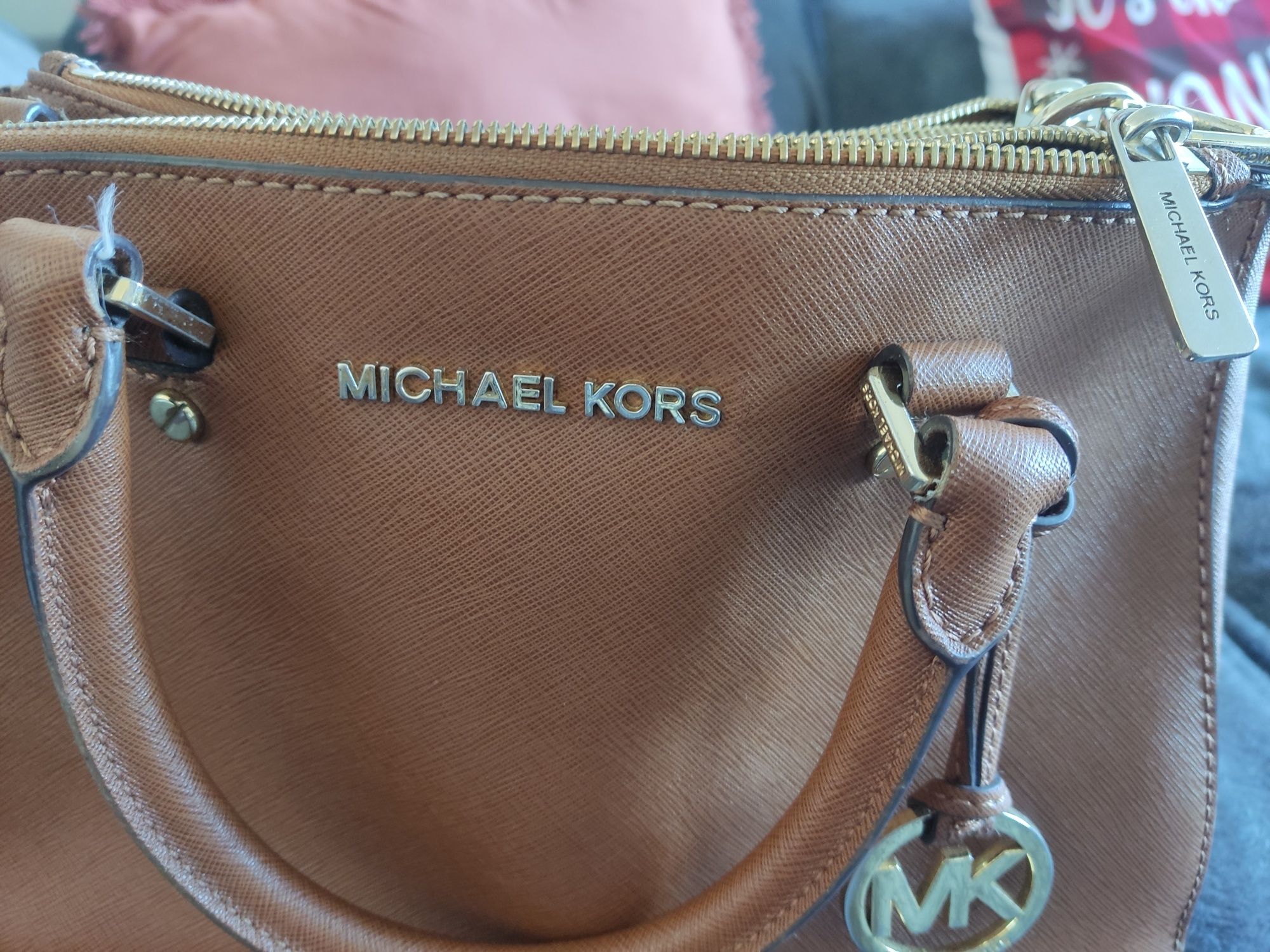 Mala Michael Kors original, usada