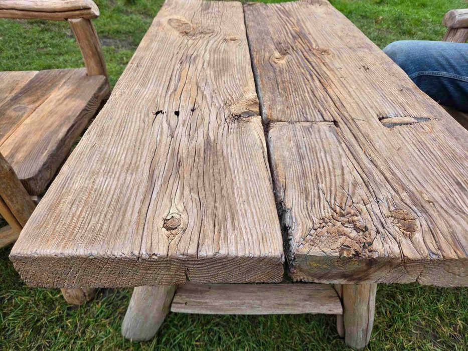 Komplet mebli ogrodowych ręcznie robionych